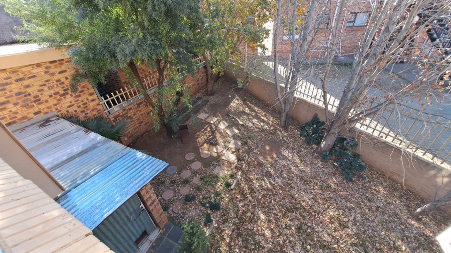 3 Bedroom Property for Sale in Pellissier Free State